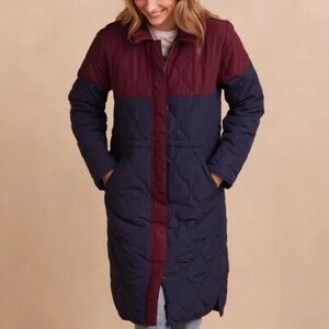 Summersalt Women’s Long Colorblock Eco Quilted Coat Midnight & Black Cherry - Lg
